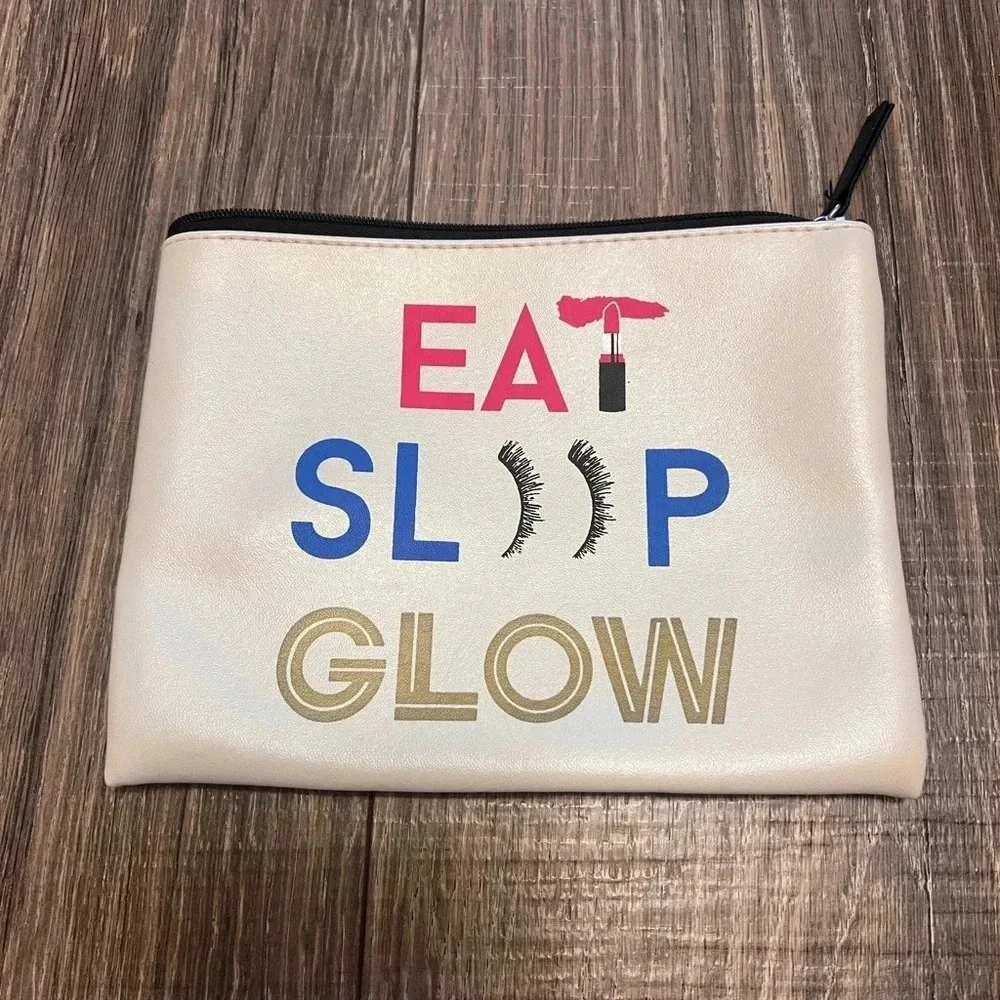 Macy's White Eat Sleep Glow Cosmetics Bag